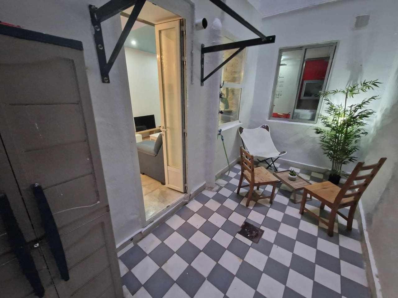 Menendez Pelayo, Loft Junto Al Retiro Apartman Madrid Kültér fotó